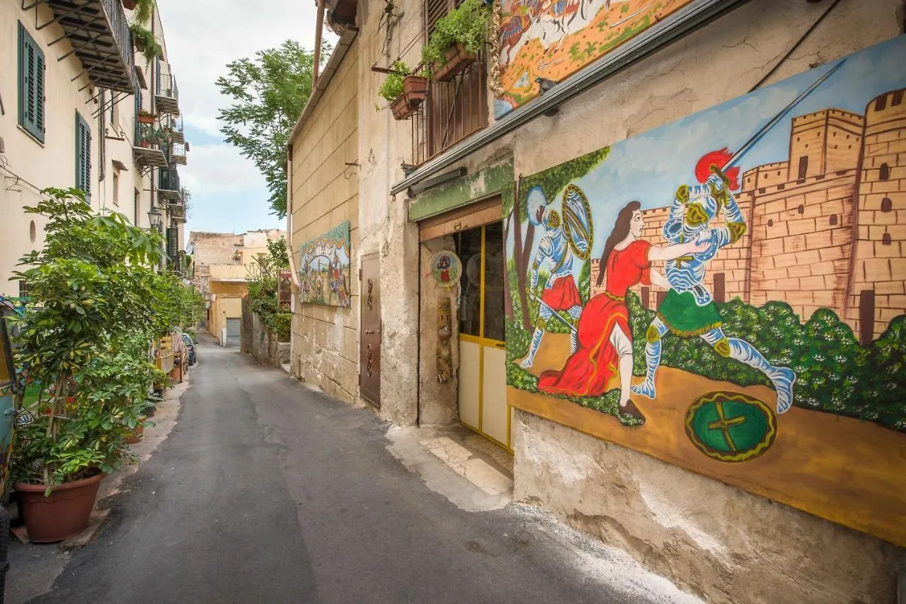 Casa dell'Architetto alla Cattedrale by Wonderful Italy Palermo 0*,  Italia